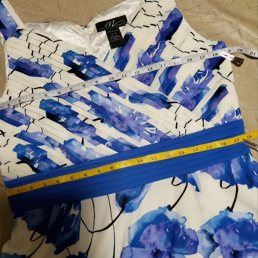 Midnight Velvet Blue/White/Purple Floral Print Surplice Pleated Fit & Flare Sz10 - Picture 6 of 9